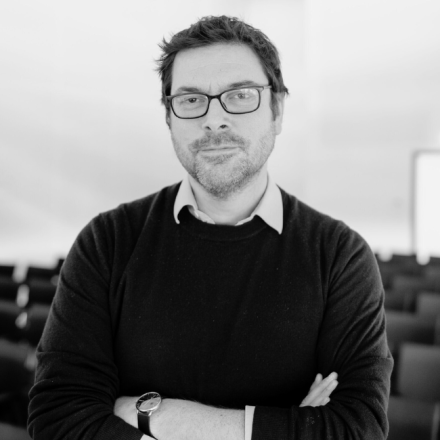 Dr Ewout van Ginneken